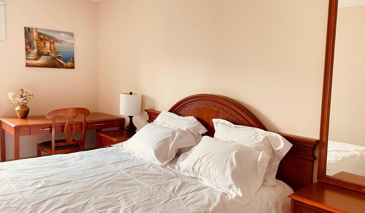 Ferienwohnung Unit #302 Mountain View 2 Beds In Dt Canmore Exterior foto